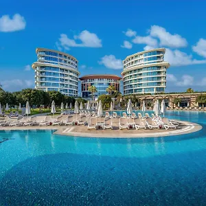 5* Ośrodek wypoczynkowy Baia Lara
